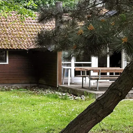 8 Person In Vaeggerlose-by Traum Bøtø By