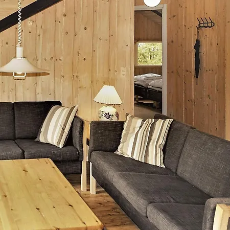 8 Person In Vaeggerlose-by Traum Bøtø By